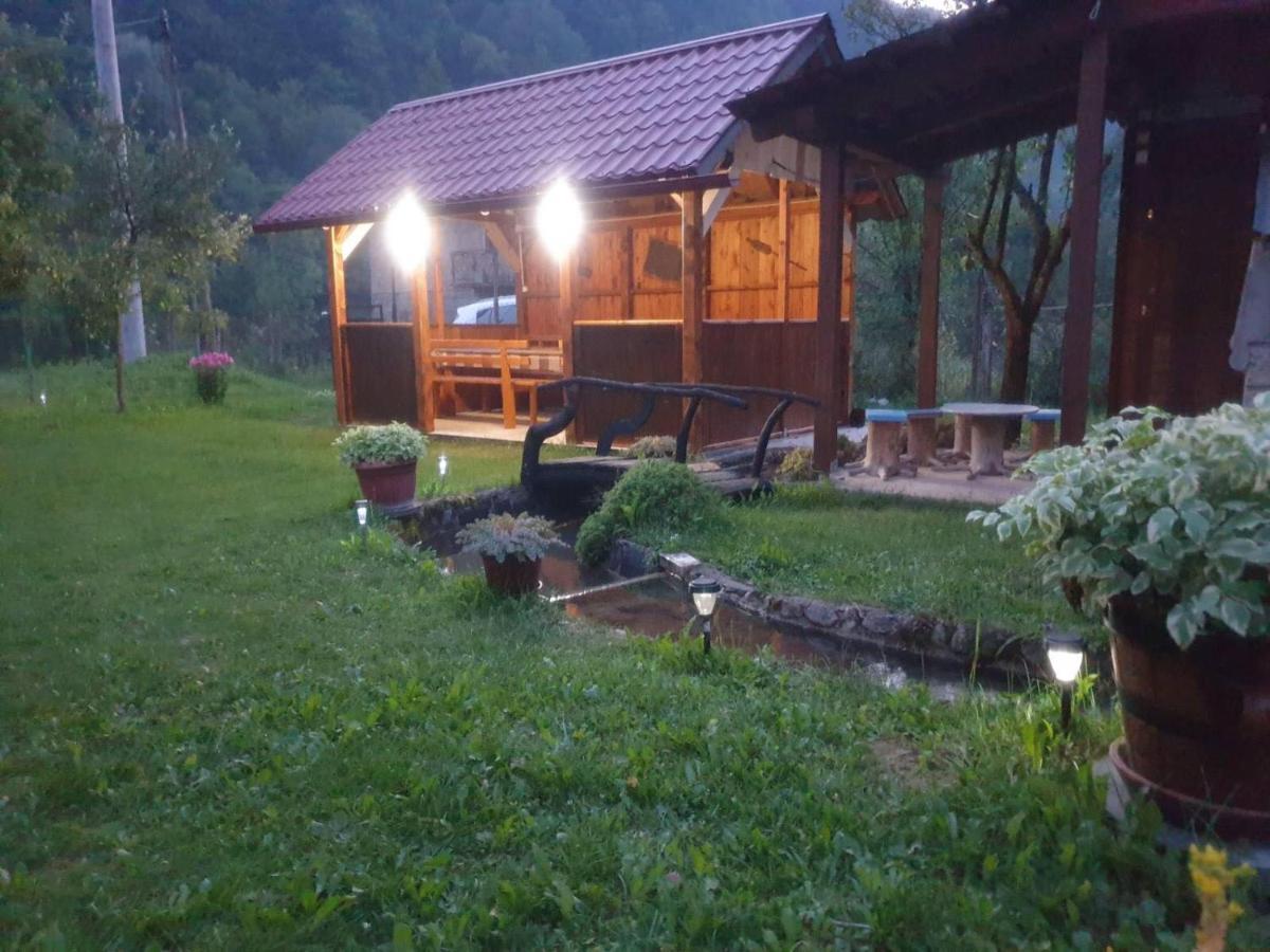 Villa Domacinstvo Ubovic à Sipovo Extérieur photo